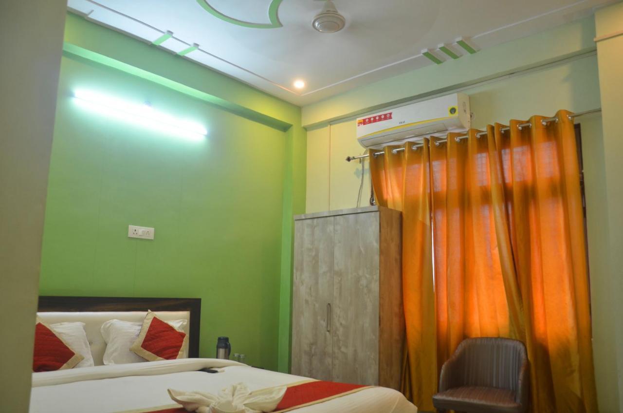 Hotel Shree Mahalaxmi Prayagraj Esterno foto